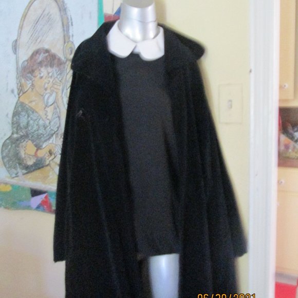 CeCe NWT Black Blouse Peter Pan Collar Ruffles M - Picture 7 of 7